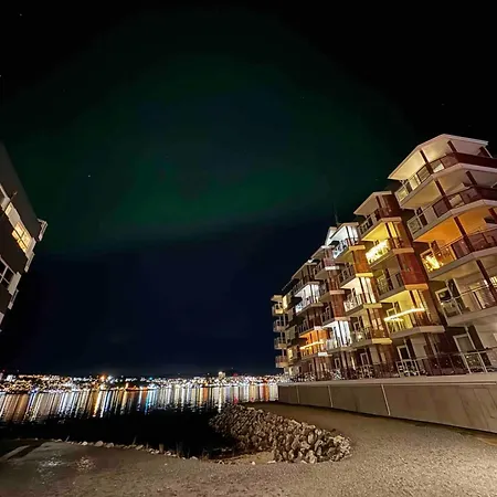 Koselig Leilighet Med Utsikt Appartement